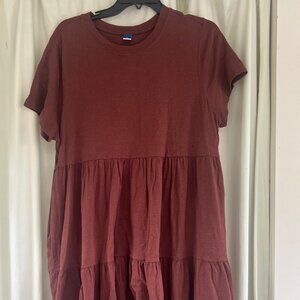 Old Navy Maroon T-Shirt Swing Dress with Pockets – Size XL